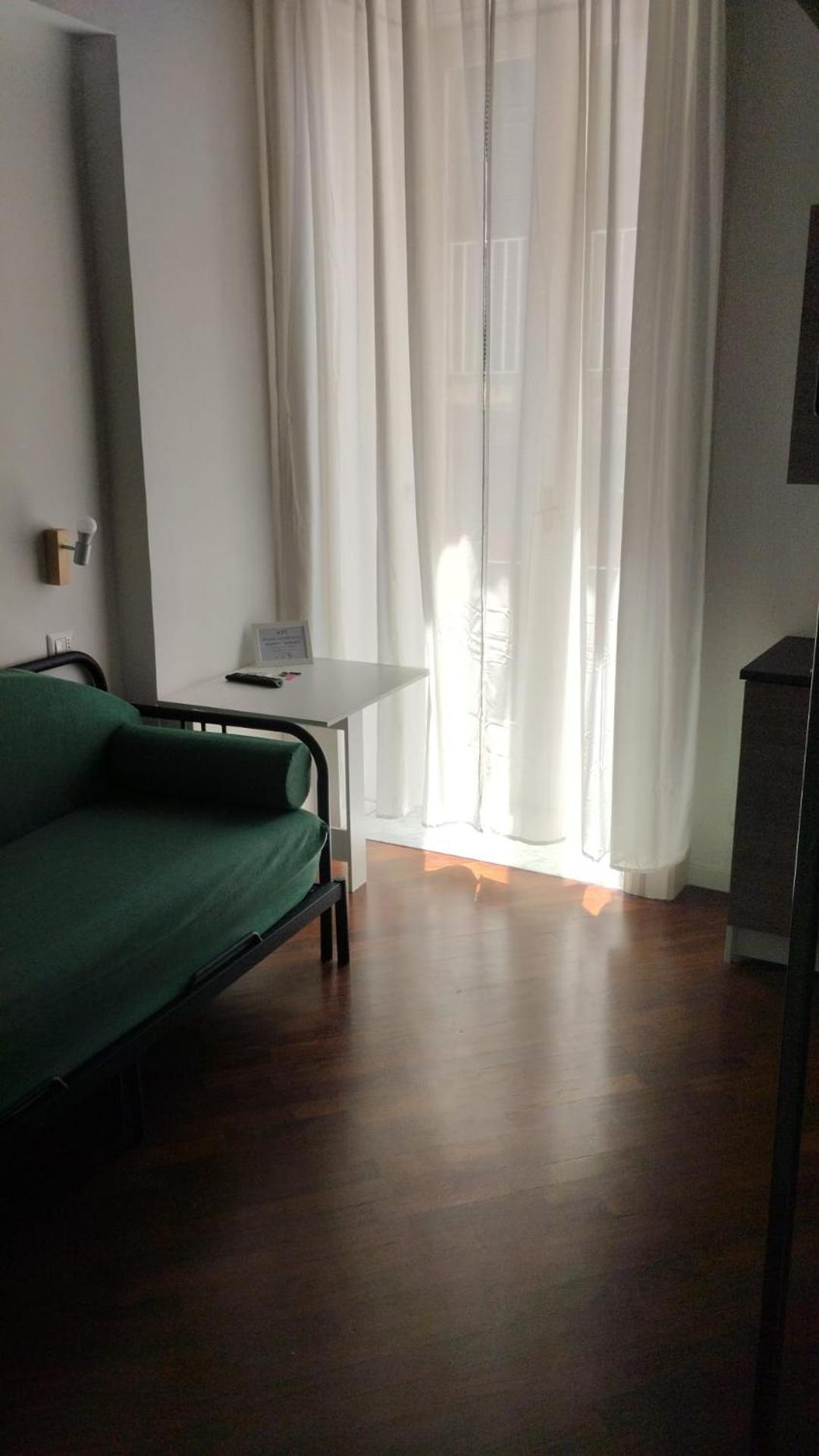 Residence E Appartamenti Cavallerizza Nápoles Exterior foto
