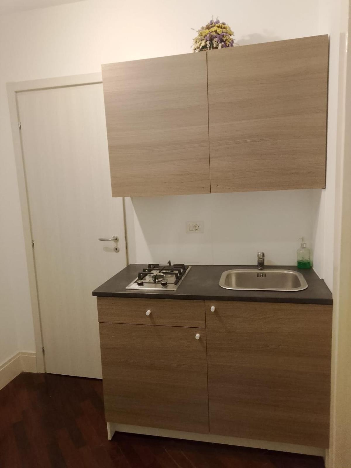 Residence E Appartamenti Cavallerizza Nápoles Exterior foto