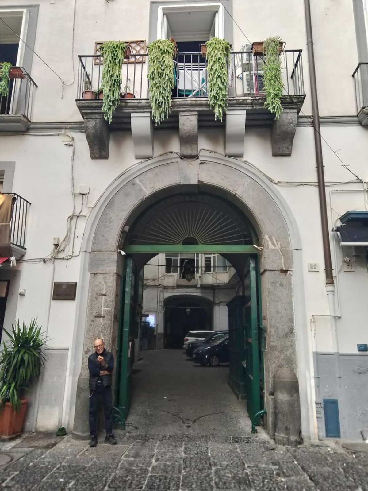 Residence E Appartamenti Cavallerizza Nápoles Exterior foto